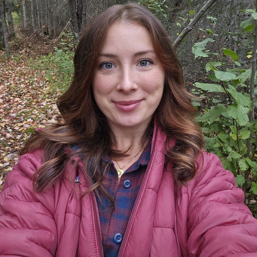 Meet your Posher, Kayla